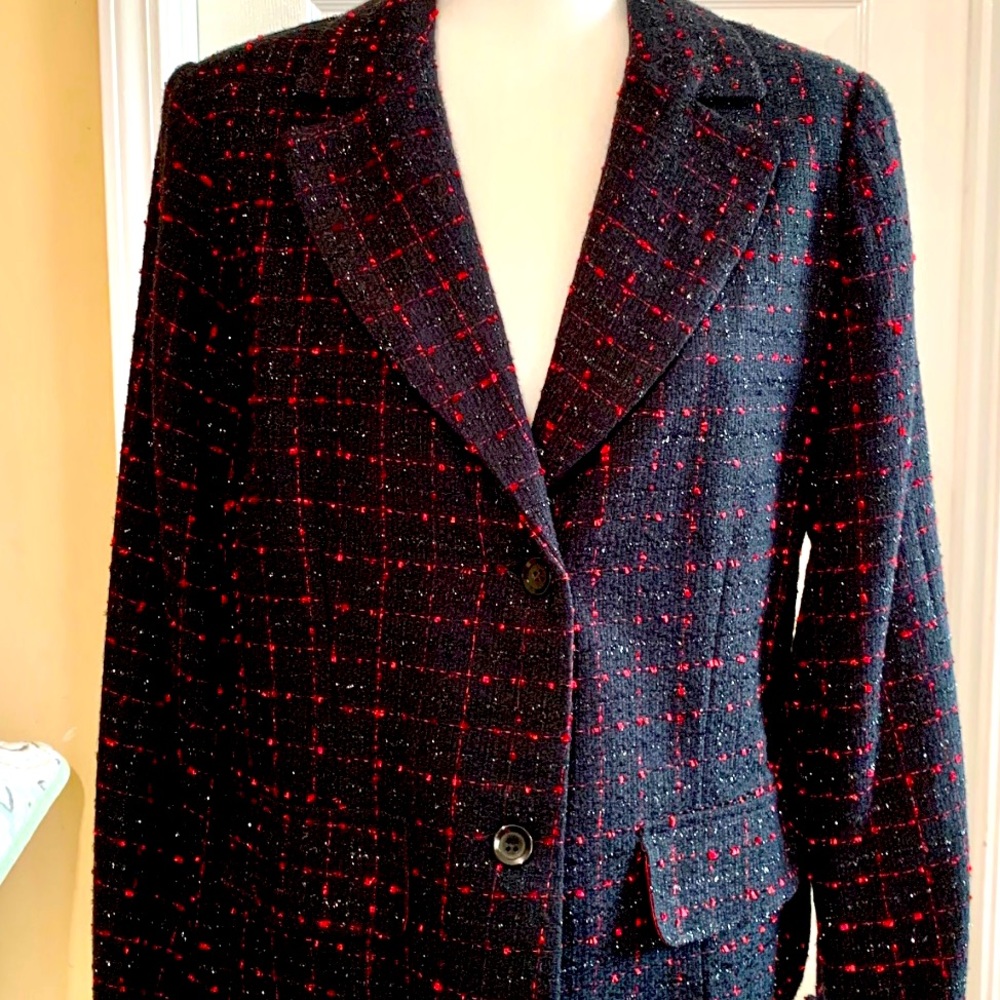 ❤️ Beautiful blazer like new condition